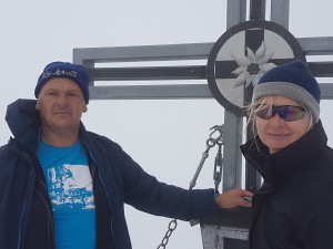 Josef und Anne am Gipfelkreuz